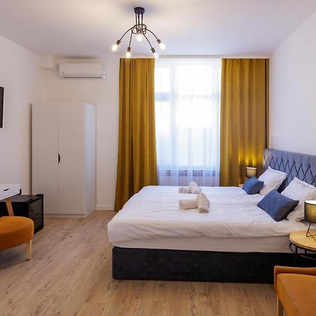 Rooms Lisnic Osijek Ngoại thất bức ảnh