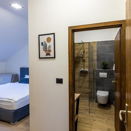 Rooms Lisnic Osijek Ngoại thất bức ảnh