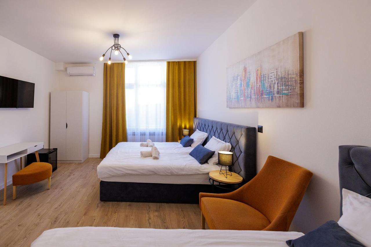 Rooms Lisnic Osijek Ngoại thất bức ảnh